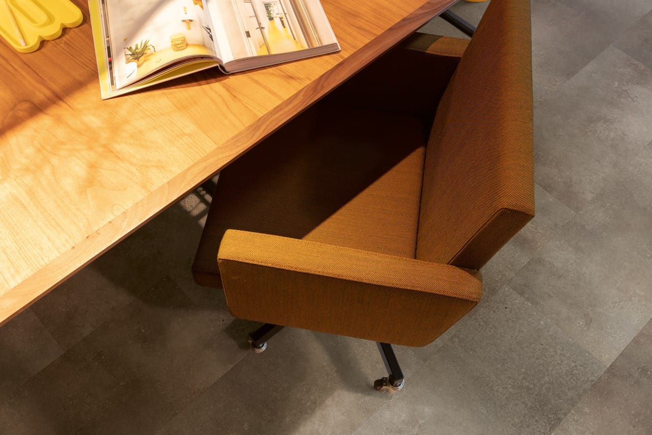 AVST40235_Interior07