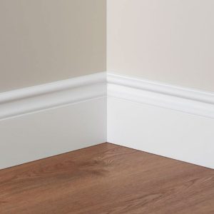 Rodapié Lacado Modelo 04