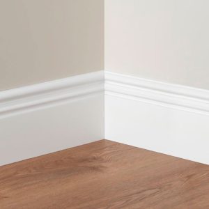 Rodapié Lacado Modelo 05